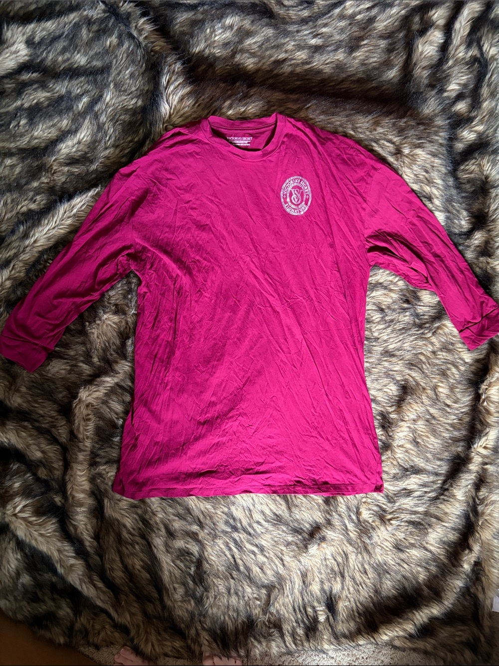 Victoria’s Secret Signature Women’s Maroon Long Sleeve Nightgown T Shirt Sz M/L
